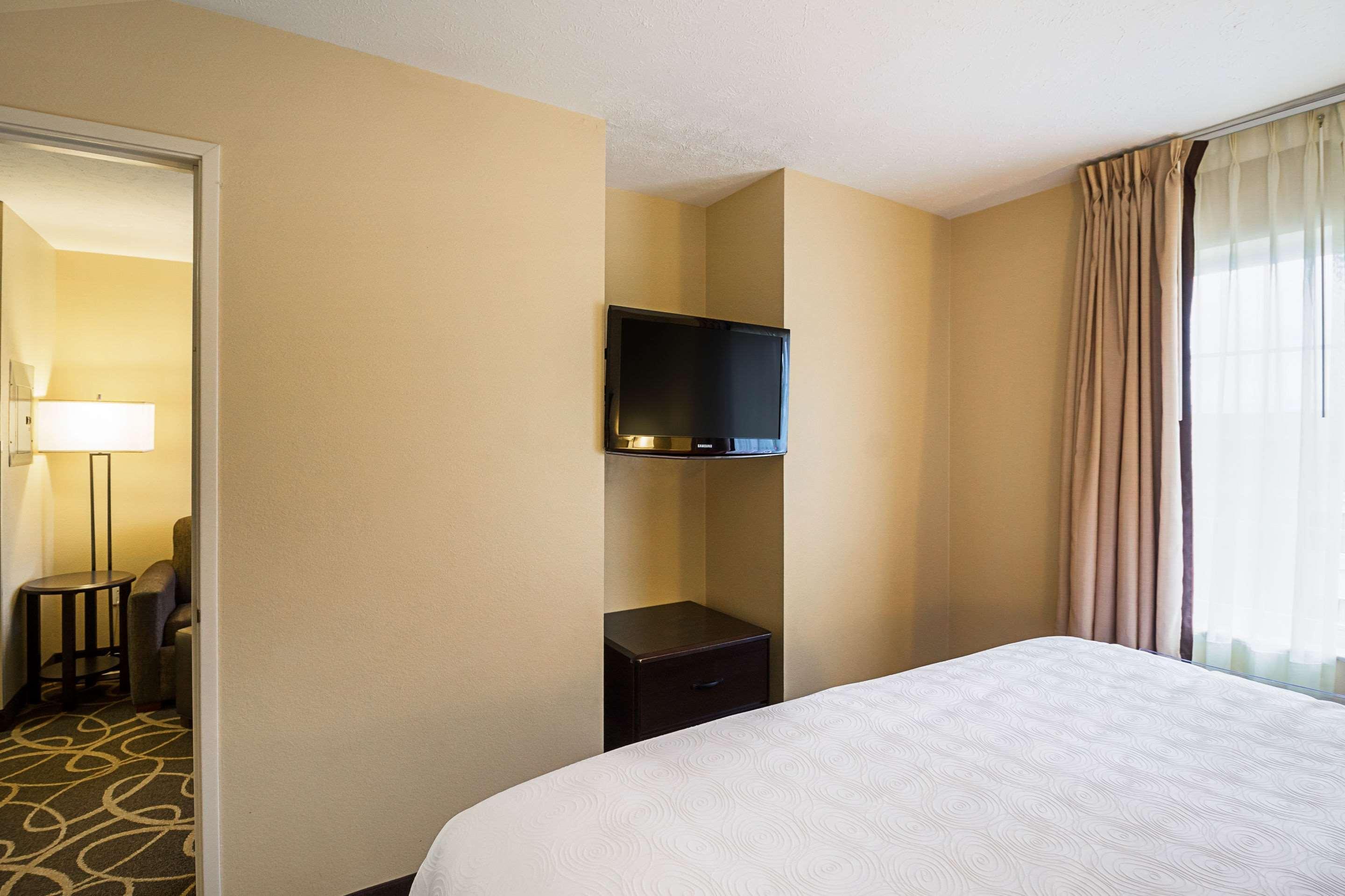 Mainstay Suites Fargo - I-94 Medical Center Buitenkant foto